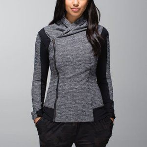 Lululemon Bhakti Zip Up Athletic Jacket *EUC* (Size 4)